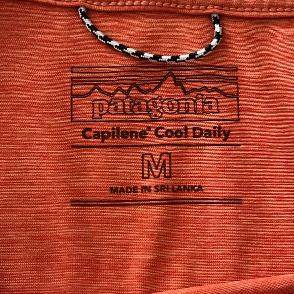 Patagonia T-Shirt - Picture 2 of 4